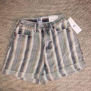 Stripped High Waisted Mom Shorts